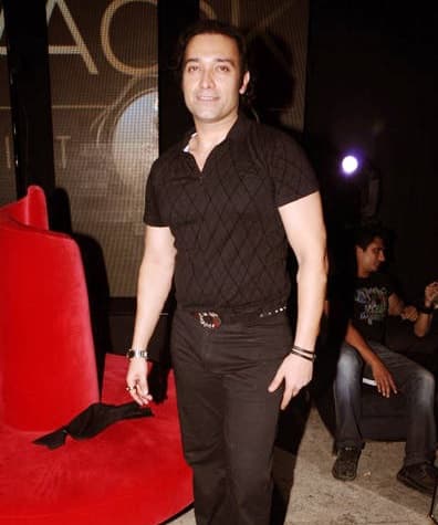 Puru Raaj Kumar — Supporting Actor