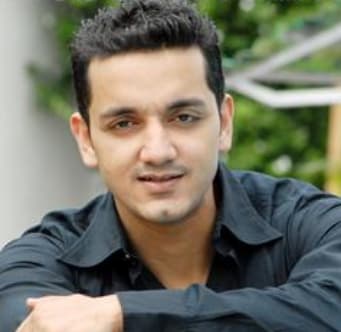 Rehan Khan — Singer