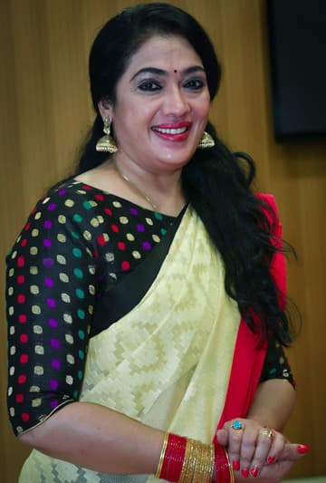 Rekha — Supporting Actress