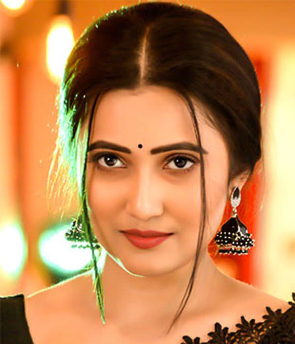 Sampurna Lahiri — Actress