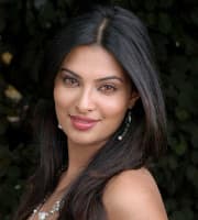 Sayali Bhagat — Supporting Actress