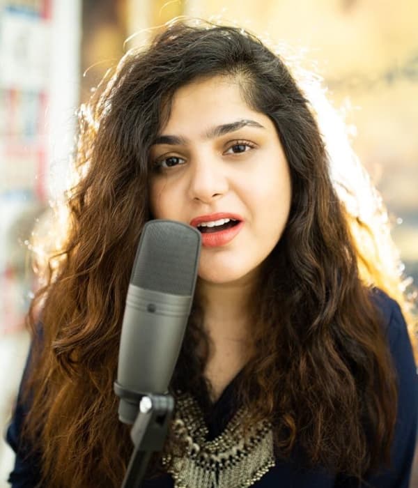 Shruthi Ranjani — Singer