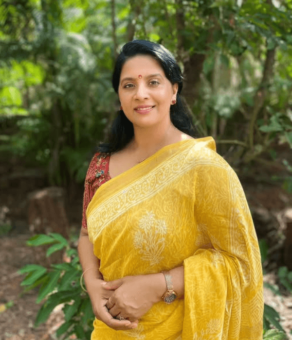 Sini Abraham — Actress