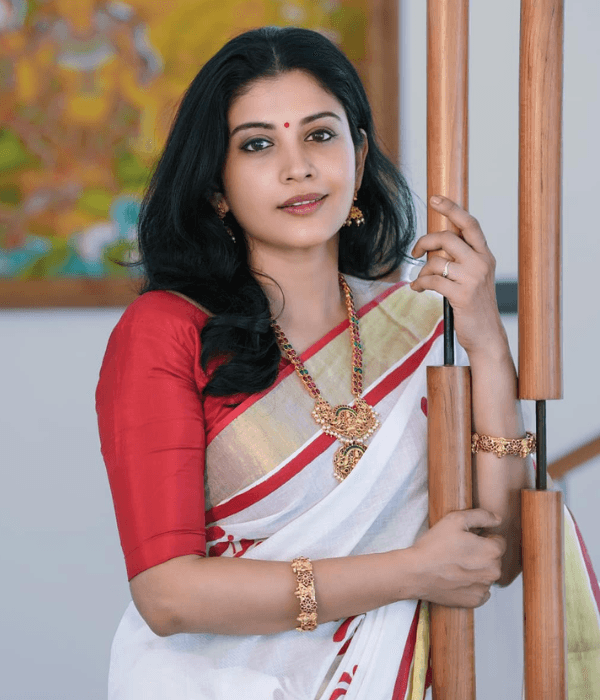 Sshivada — Actress