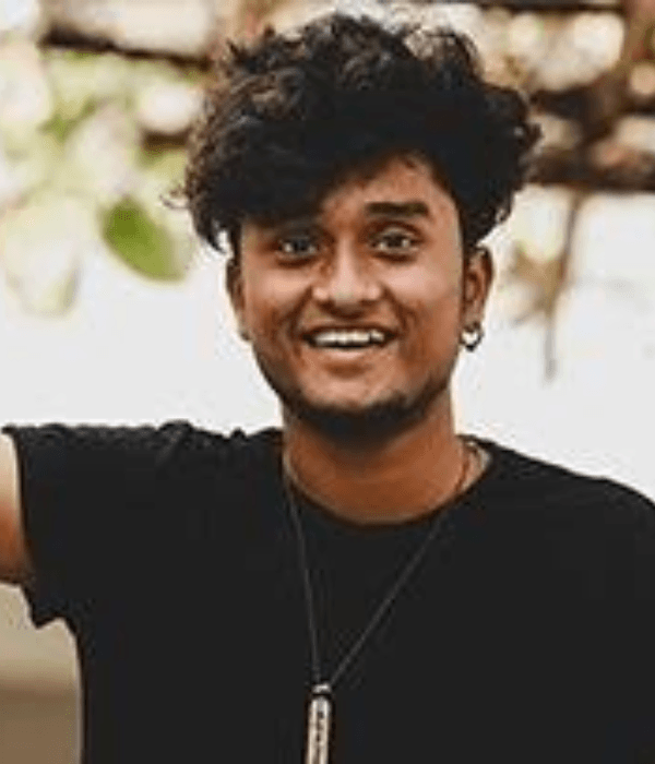 Uvais Khan