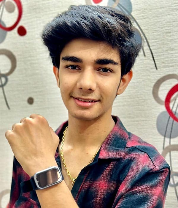Varun Buddhadev — Supporting Actor