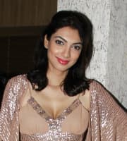 Yukta Mookhey — Actress