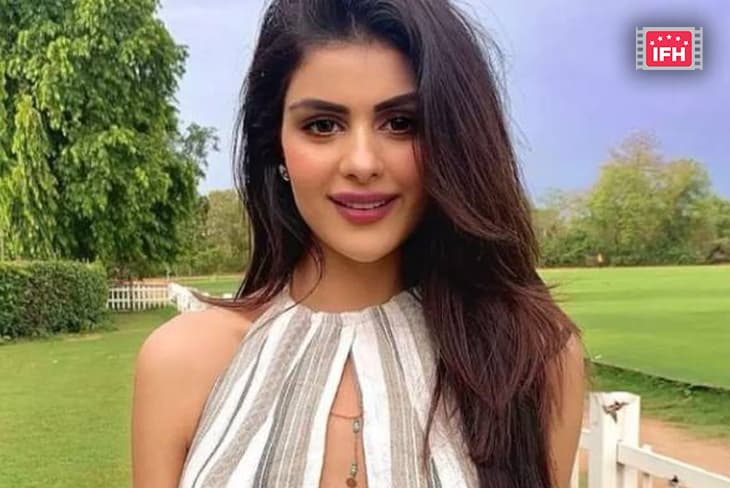 Priyanka Chahar Chaudhary Wins The Task And Gets Special Power