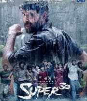 Super 30 (2019) poster