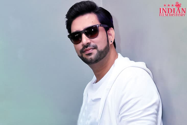 Aadesh Chaudhary Talks About His New Year Desolutions