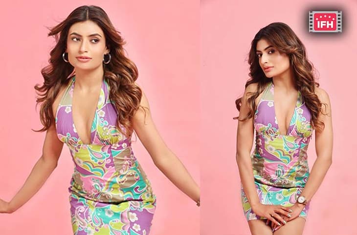 Aalaynaa Datta Looks Fresh And Radiant In A Floral Printed Outfit