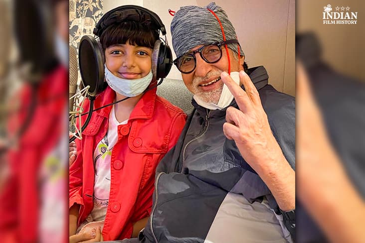 Amitabh Bachchan Makes Music With Family For The New Year