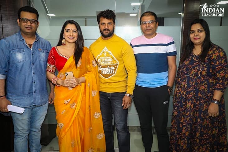 Amrapali Dubey Begins Shooting For Doli Saja Ke Rakhna With Khesari Lal Yadav