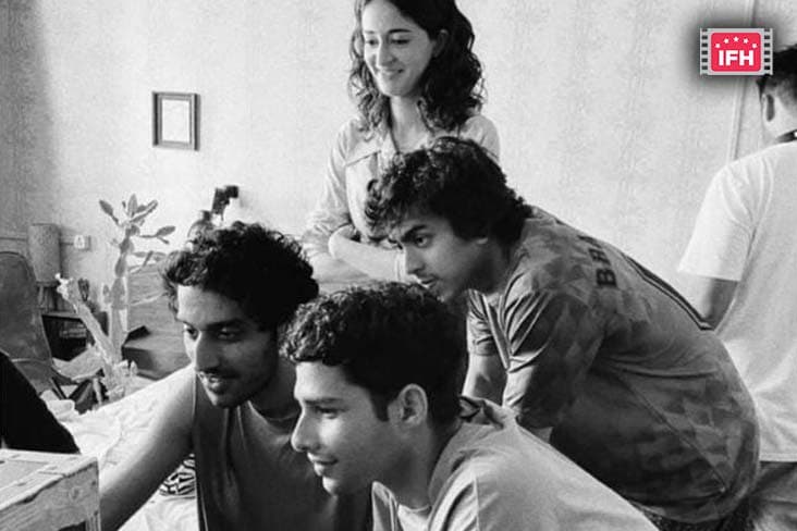 Ananya Panday And Siddhant Chaturvedi Seen With Their ‘fans’ In A BTS Picture From ‘Kho Gaye Hum Kahan’