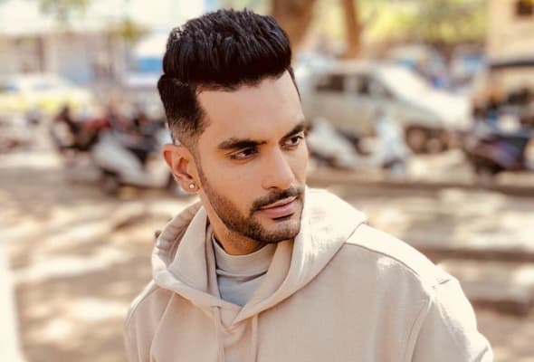 Angad Bedi shares his look from ‘The Zoya Factor’