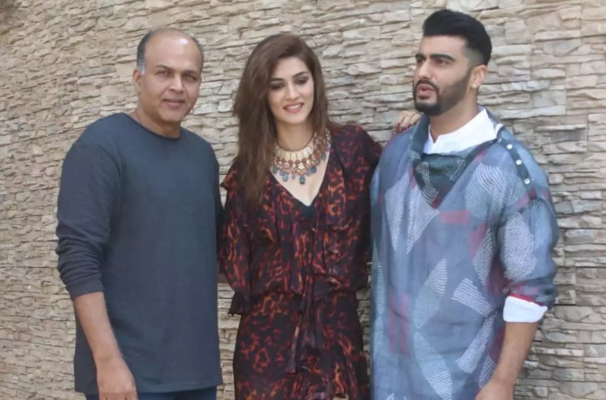 Ashutosh Gowariker called ‘lame’ for distorting facts in Panipat