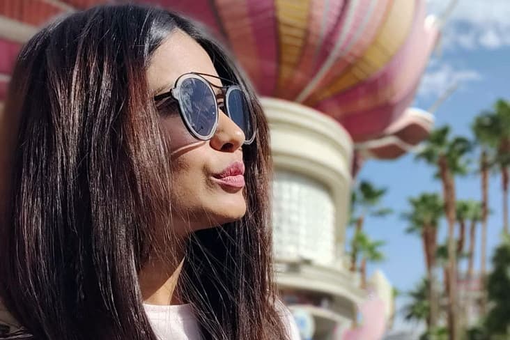 Bhakti Kubavat Dazzles In Sunlight