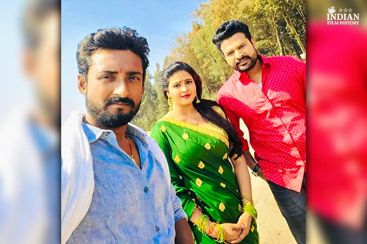 Chandni Singh Shares A BTS Picture With Co-star Ritesh Pandey And Director Dheeru Yadav On Set Of M.L.A Darzi