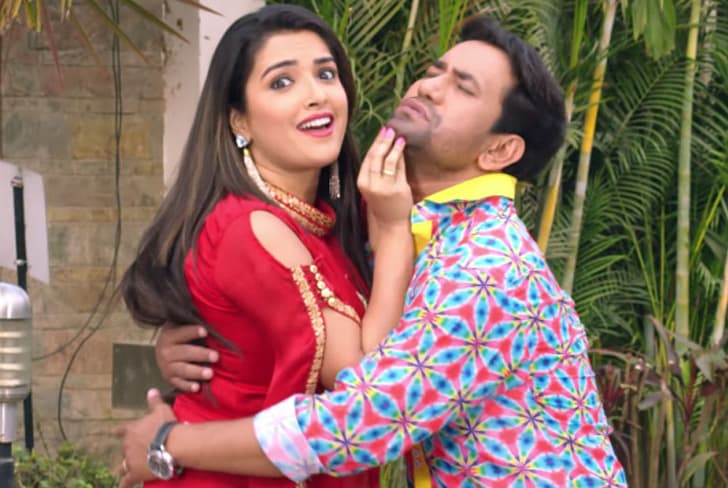 'Crazy Mujhko Kar Kar Deti Hai' Song From 'Lallu Ki Laila' Out