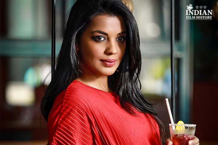 Fashion Actress Mugdha Godse All Set For A Physical Transformation, Starts Intermittent Fasting