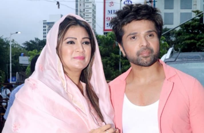 Himesh Reshammiya Takes Blessings For His Next