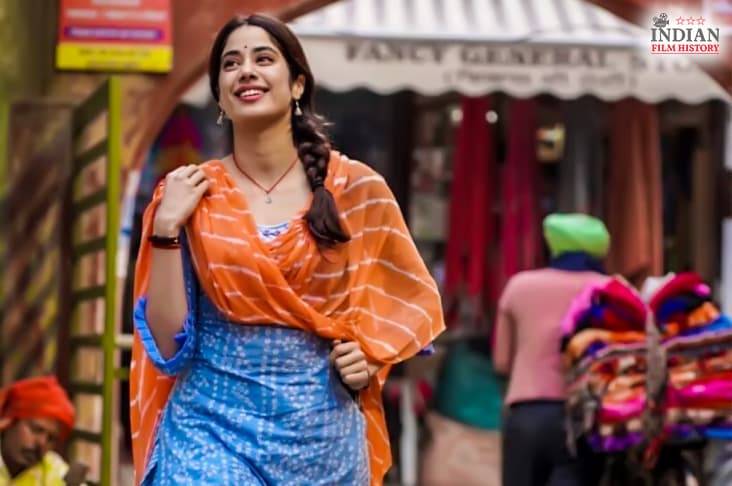 Janhvi Kapoor Looks Cheerful On Set Of Good Luck Jerry