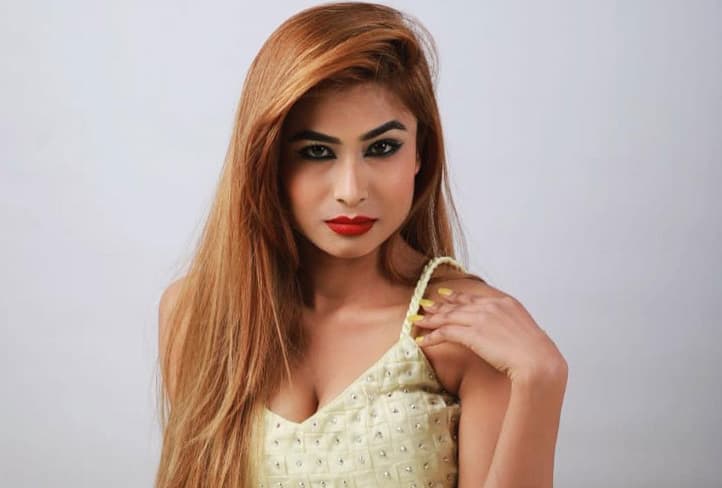 Larissa Chakz To Debut In 'Lafange Nawaab'