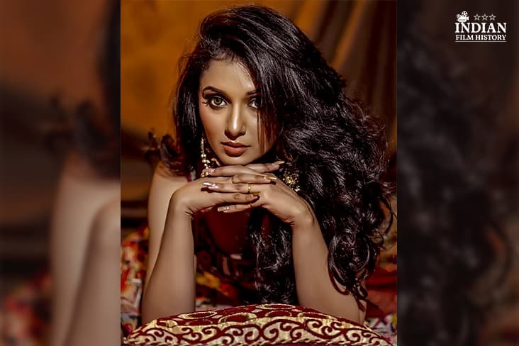 Mani Bhattachariya Treats Fans To A Mesmerising Picture