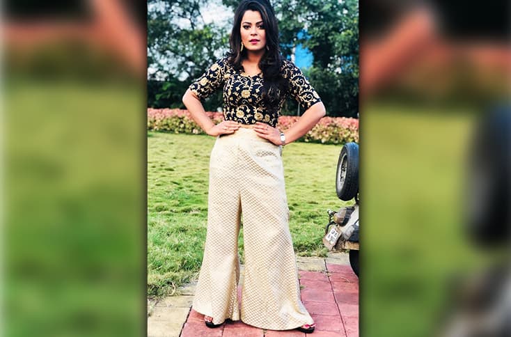 Nidhi Jha Shares Her Look From 'Vachan'
