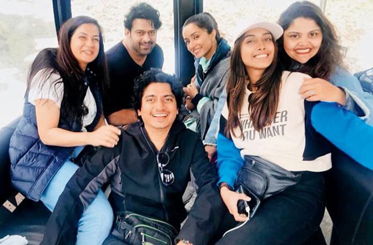 Prabhas And Shraddha Kapoor Stranded In A Cable Car