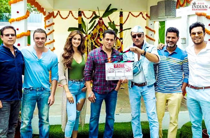 Radhe Makers Want The Salman Khan Starrer To Release On Big Screens And Not OTT