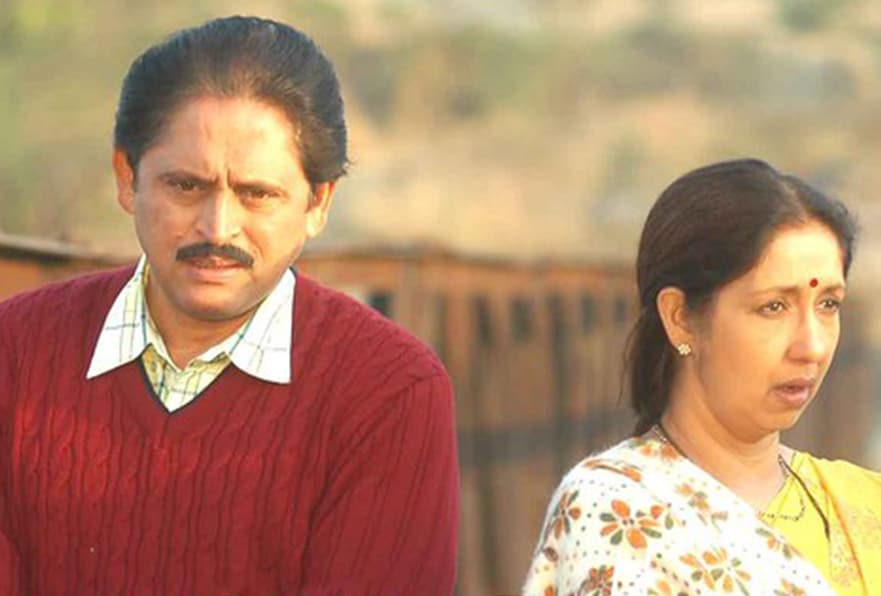 Ravindra Mankani and Neena Kulkarni to be part of Medium Spicy