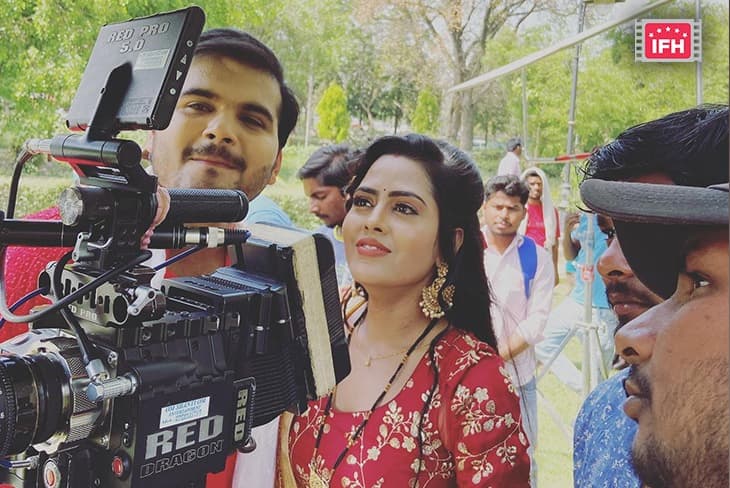 Richa Dixit Shares An Interesting Picture With Her ‘Kalyug Brahmachari’ Co-Star Arvind Akela Kallu