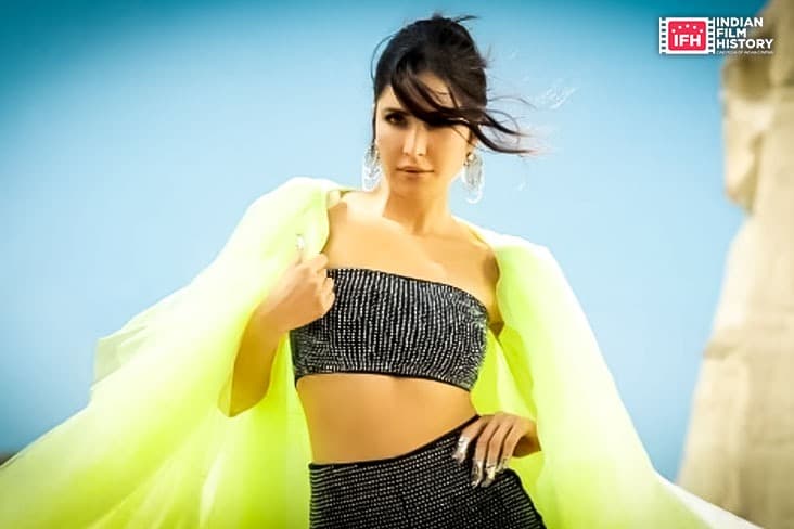 Salman Khan Shares Katrina Kaif's Still From Tiger 3 Song Leke Prabhu Ka Naam 'Kat, You've Killed It'
