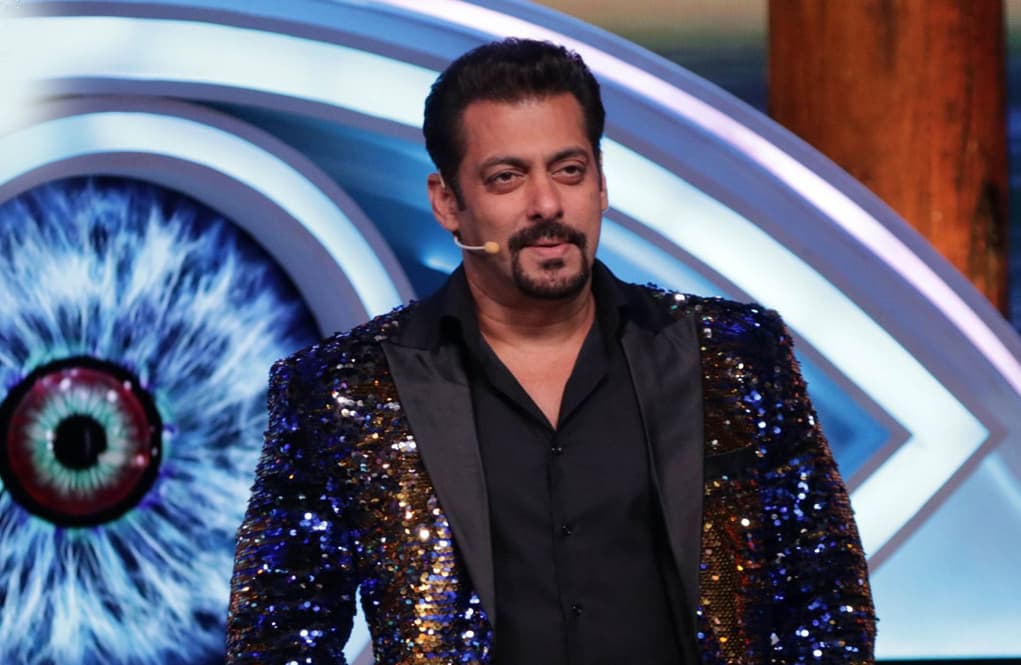 Salman Khan turns into station master for Bigg Boss 13