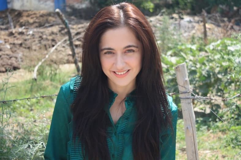 Sanjeeda Sheikh To Make Her Bollywood Debut With Taish