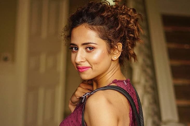Sargun Mehta Celebrates Her Birthday With Hubby And Close Friends