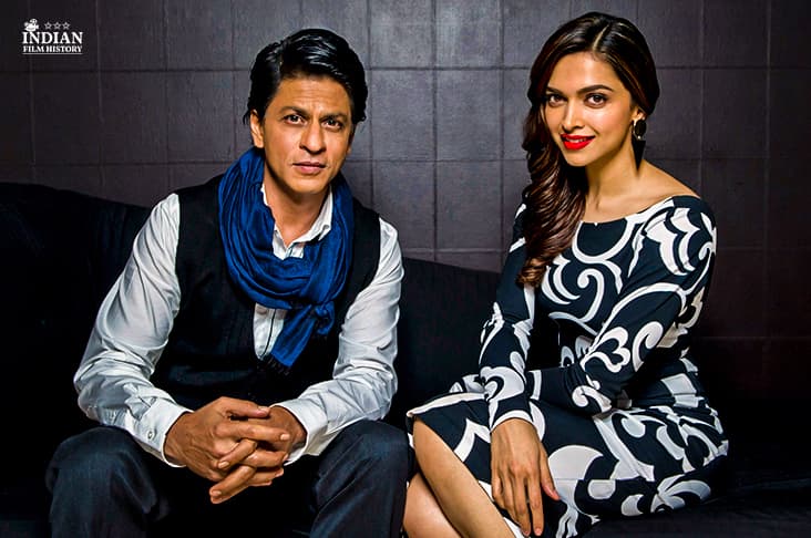Shahrukh Khan Heads To Abu Dhabi With Deepika Padukone