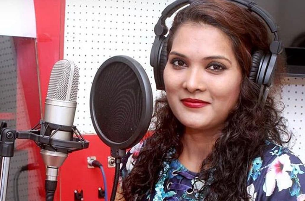 Singer Geeta Mali dies in road mishap