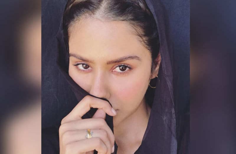 Sonam Bajwa Shares Her Look From ‘Muklawa’