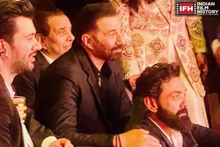 Sunny Deol Shares Rare Family Moment With Dharmendra, Bobby Deol And Karan Deol