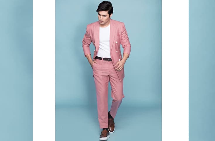 Suyog Gorhe’s killer suited up look