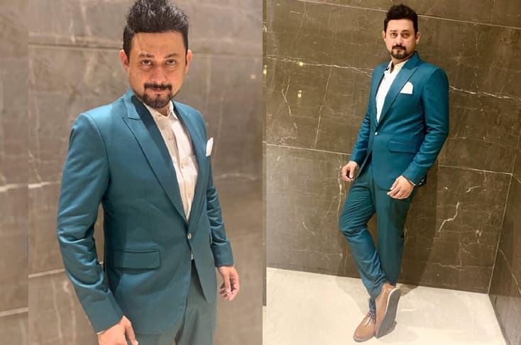 Swwapnil Joshi looks handsome in a suited up look