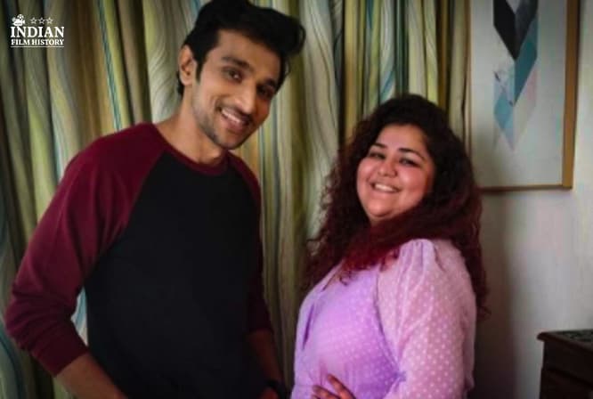 TV Actress Khushbu Thakkar To Make Her Movie Debut With ‘Vaahlam Jaao Ne’