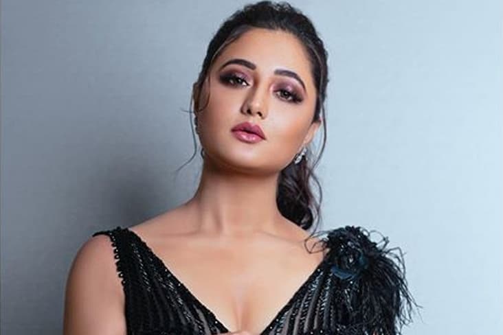 TV Actress Rashami Desai Joins The Cast Of This Show With New Twists