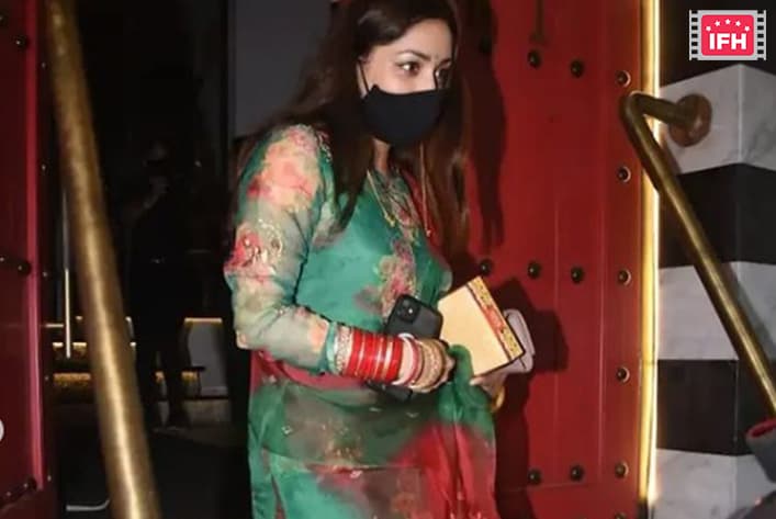 Yami Gautam Is A Picture Perfect Newly-Wed In Her Bridal Chuda And Mangalsutra