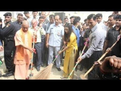यूपी में अक्षय कुमार लागाऐंगे झाडू | Akshay Kumar | IFH