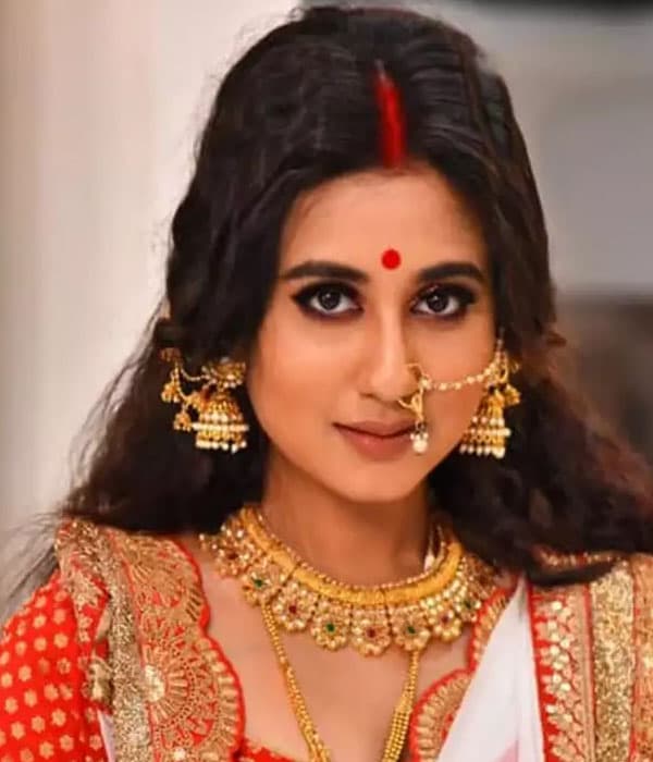 Swastika Dutta — Actress