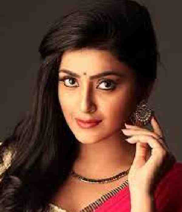 Avantika Mishra — Actress