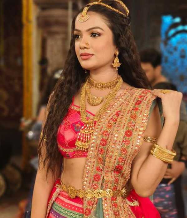 Darshana Khandelwal Makhija — Supporting Actress